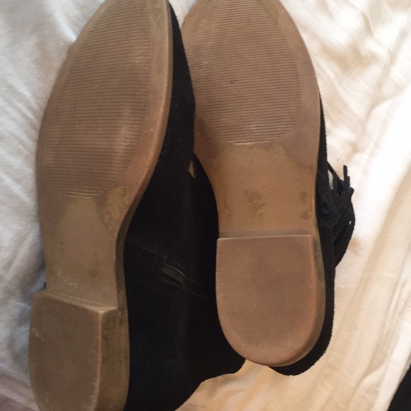 Leather Boots with Fringe - Picture 5 of 5